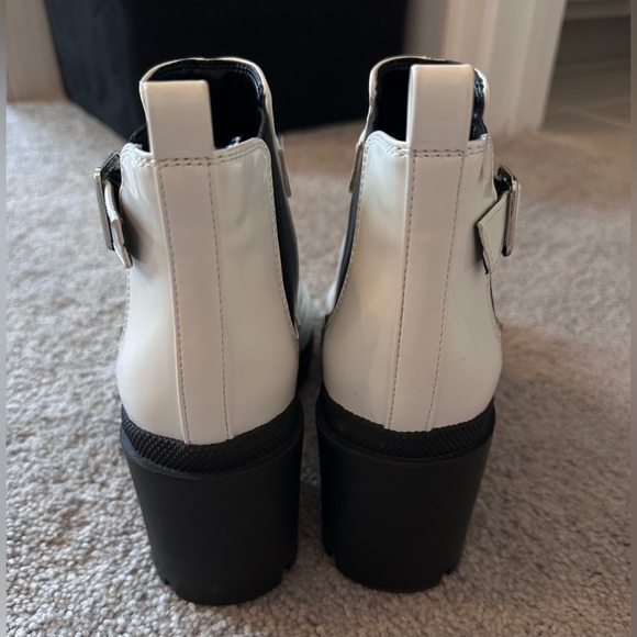 SOLD 🔺 Mix No. 6 Videl Chelsea Boots - Picture 5 of 5